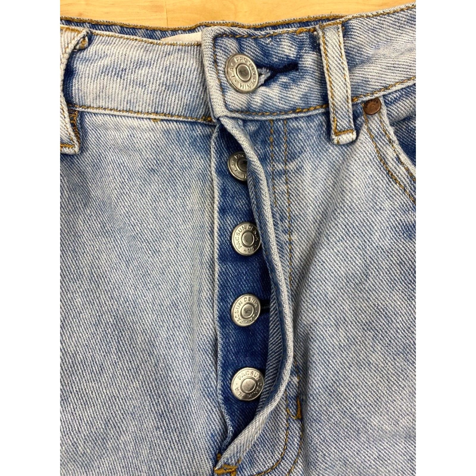 Pacsun Pacsun Women's Blue Denim Jean Shorts Size 24 User: Pacsun Women's Blue Denim Jean Shorts Size 24 Size 42" / US 20 - 4 Thumbnail