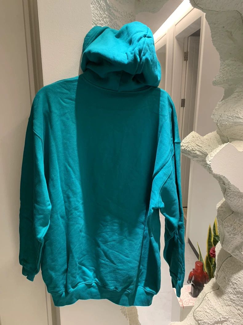 Balenciaga Balenciaga New Peacock Blue Embroidered Hoodie with Tags Size US S / EU 44-46 / 1 - 5 Thumbnail