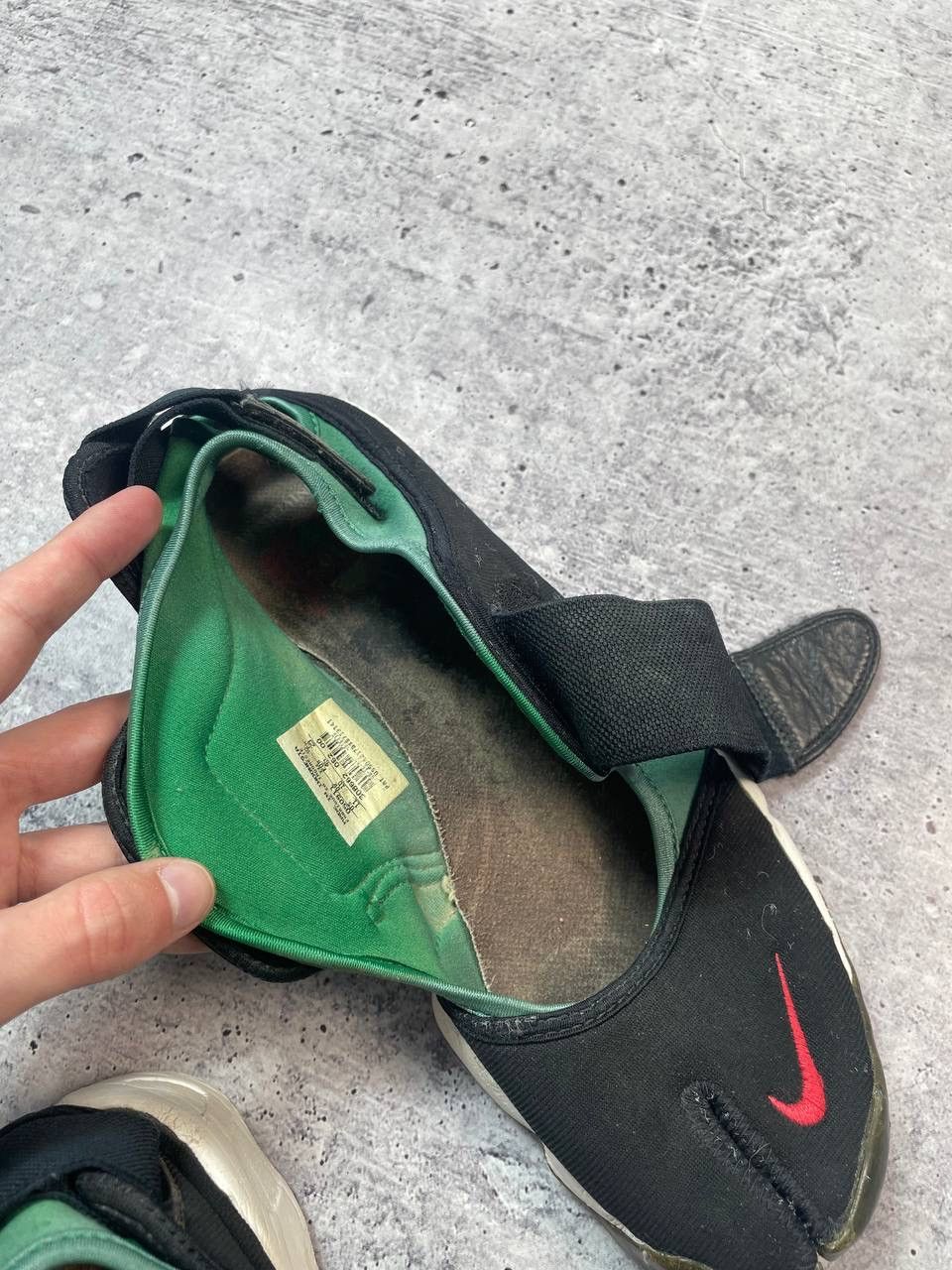 Nike Vintage 2007 Nike Rift Tabi 10 Years Anniversary Shoes Y2K Size US 11 / EU 44 - 10 Thumbnail