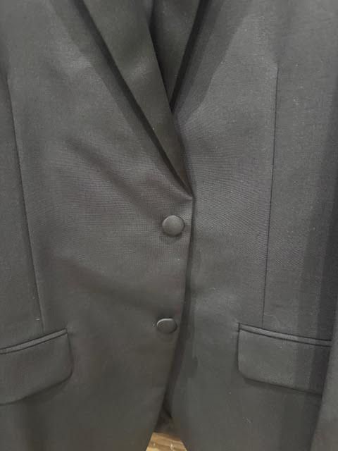 Prada Prada single breasted black suit with satin lapel Size 48R - 15 Thumbnail