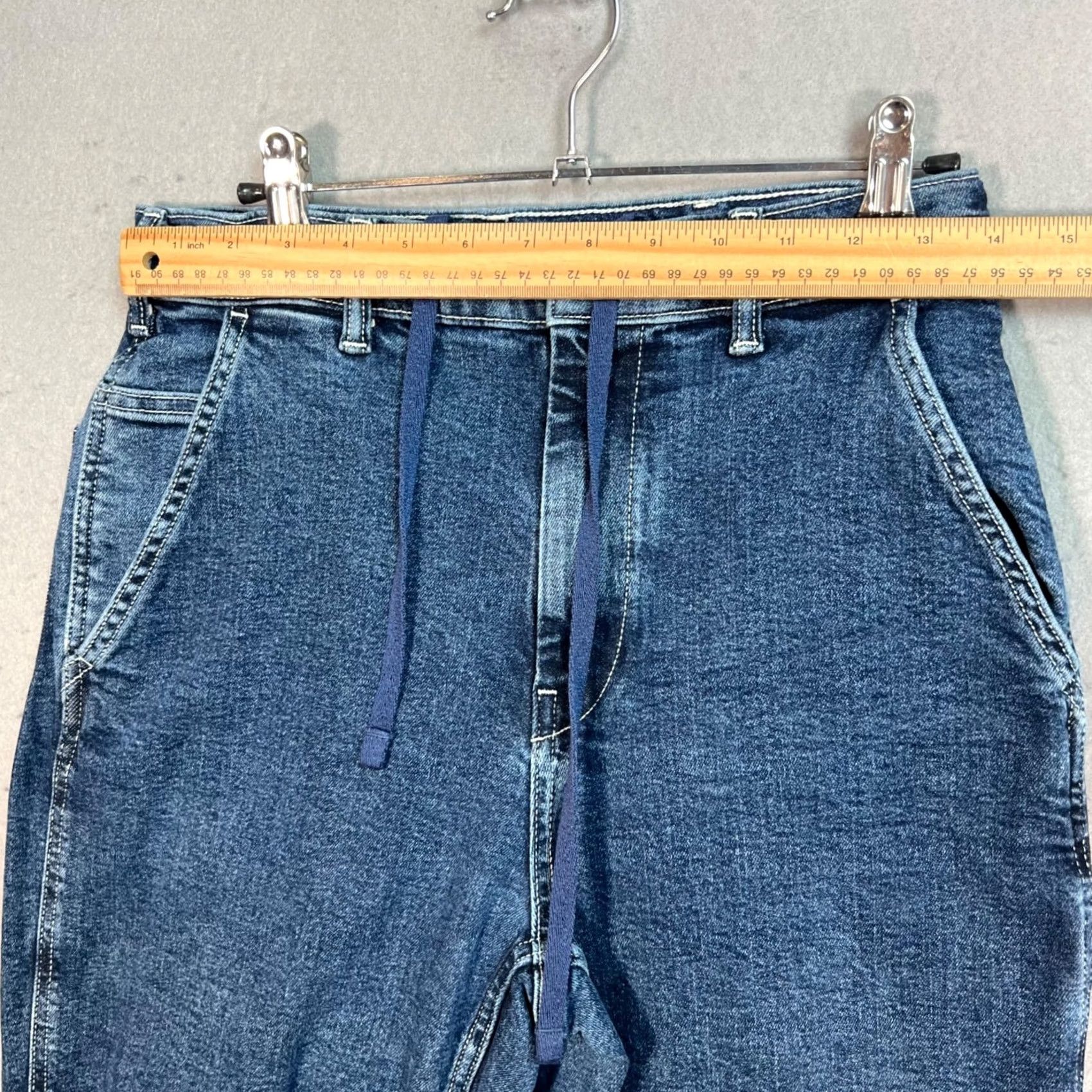 Uniqlo Uniqlo Jeans XS 27 Inseam Blue Denim Drawstring 5-Pocket Tapered Mens Regular Shoes? Size US 27 - 4 Thumbnail