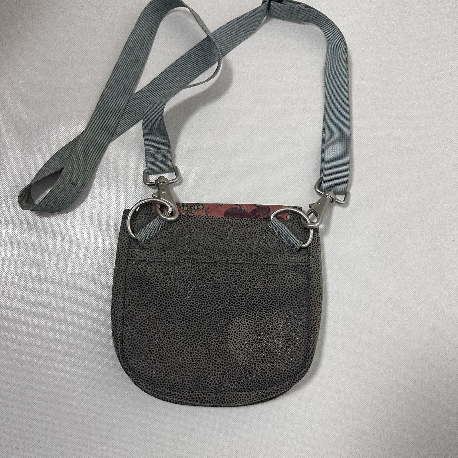 Other Haiku Vegan Pebbled Crossbody Purse Strap Floral Fold Over Size ONE SIZE - 2 Thumbnail