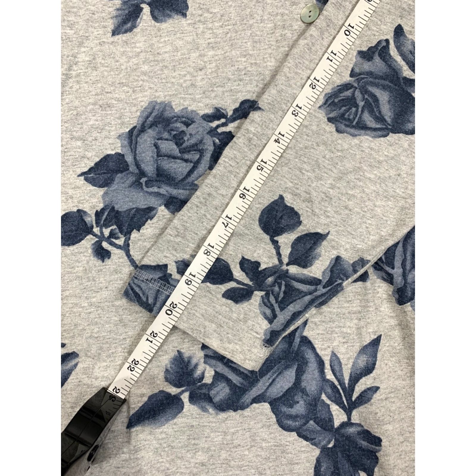 Vintage Vintage VTG Ease Sport Shirt 3/4 Sleeve Collared Floral Gray Blue L 1990s Size US L / EU 52-54 / 3 - 6 Thumbnail