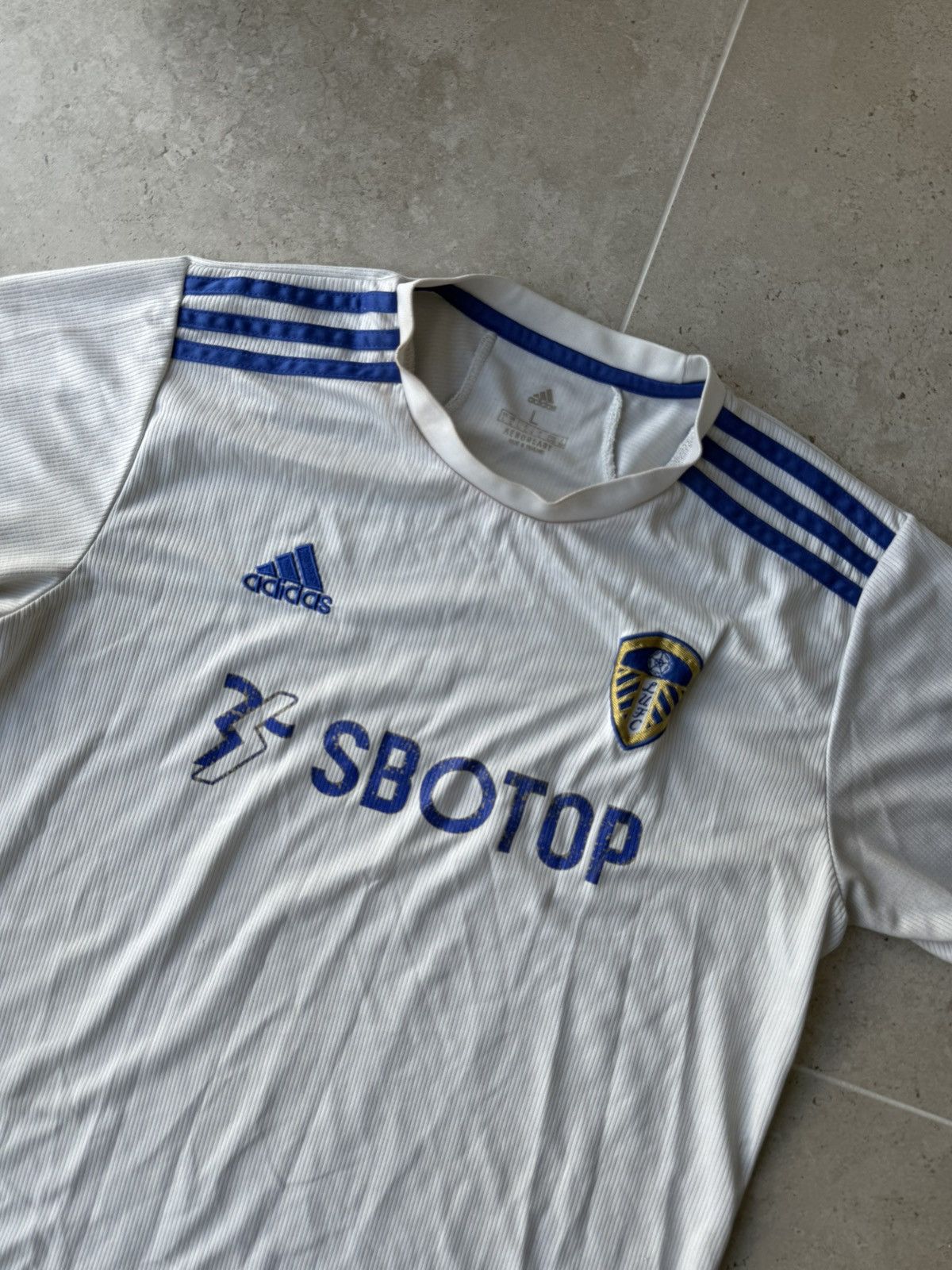 Adidas 🔷Adidas Leeds United Soccer jersey🔷 Size US L / EU 52-54 / 3 - 3 Thumbnail