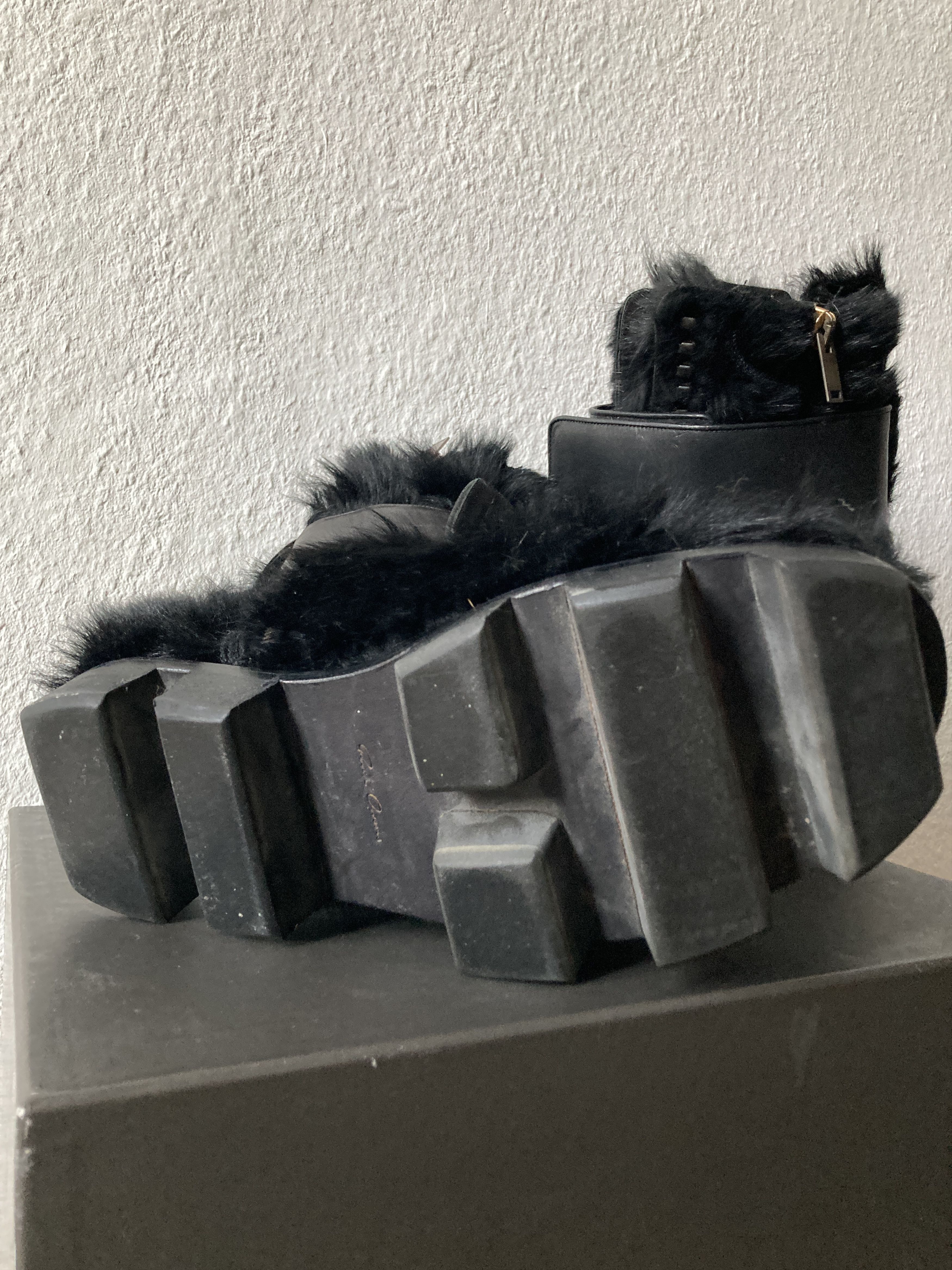 Rick Owens F/W 13 "PLINTH" Runway Fur Hiker Megatooth Boots Rick Owens Size US 11.5 / EU 44-45 - 13 Thumbnail