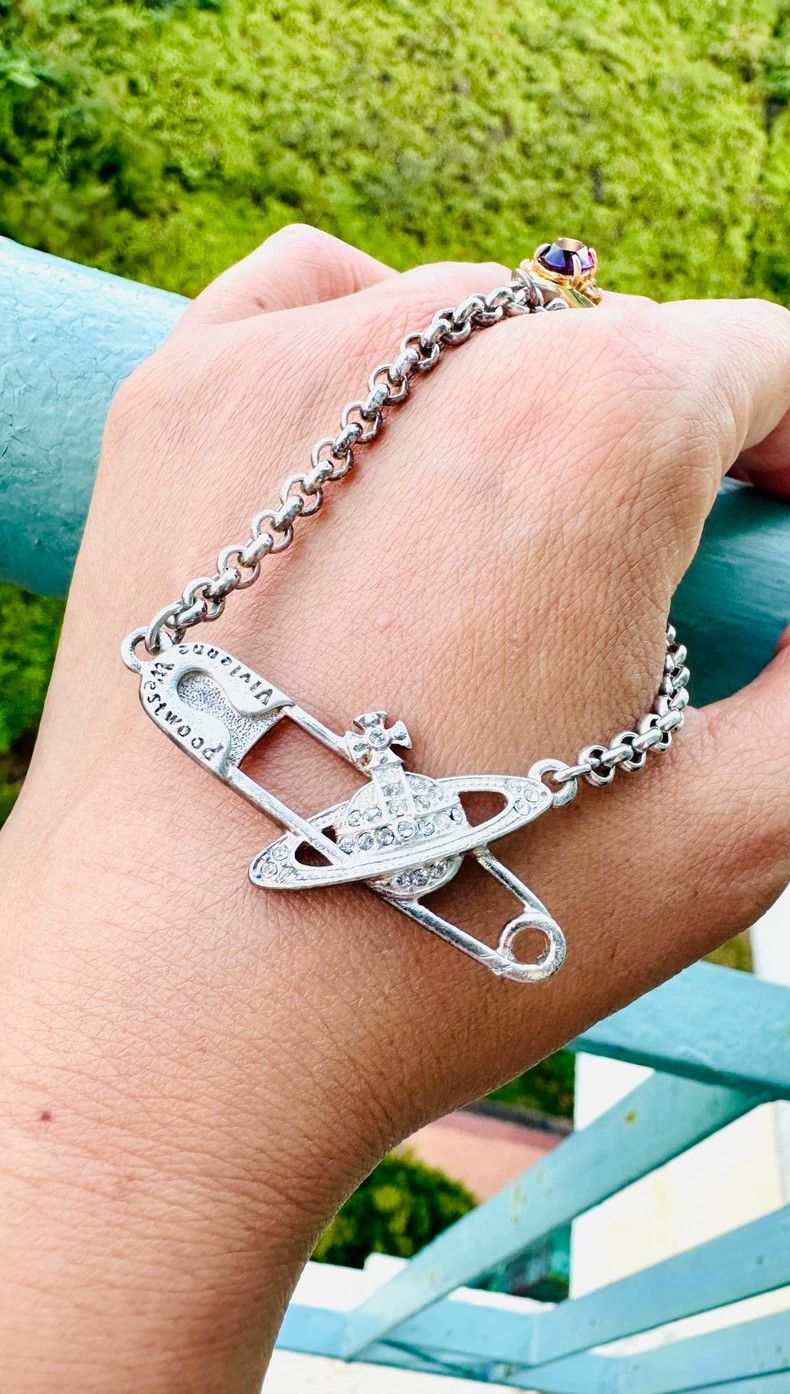 Vivienne Westwood Vivienne Westwood Saturn Pin Bracelet Size ONE SIZE - 4 Thumbnail
