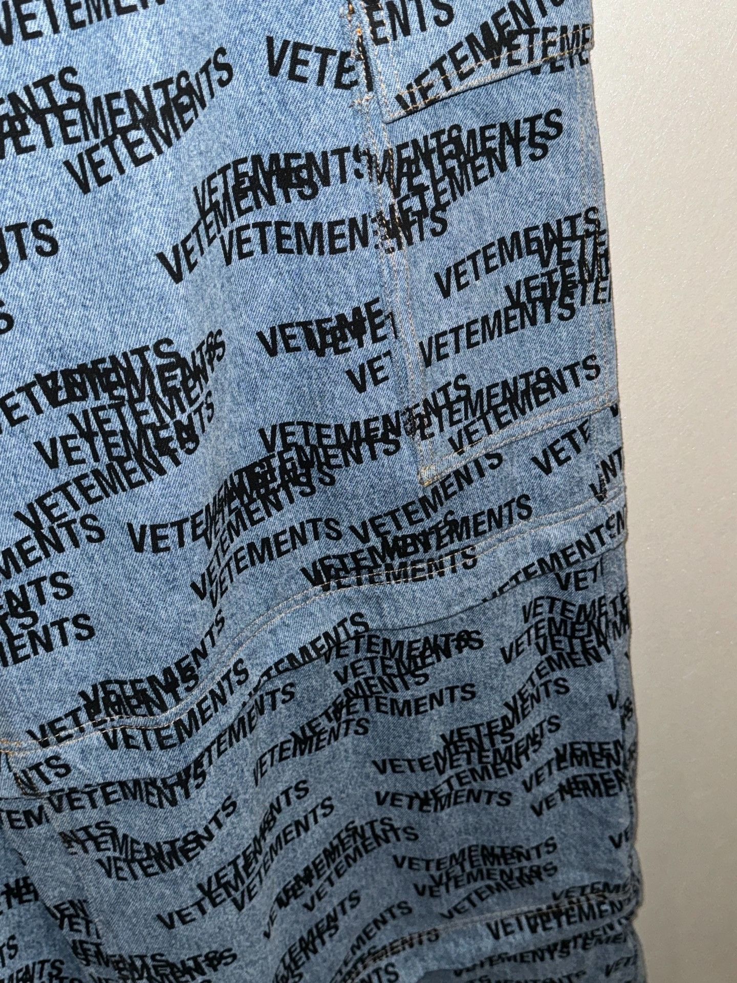 Vetements Vetements Jeans full of bullet screen jeans 2501-Nextarrow Size US 32 / EU 48 - 3 Thumbnail