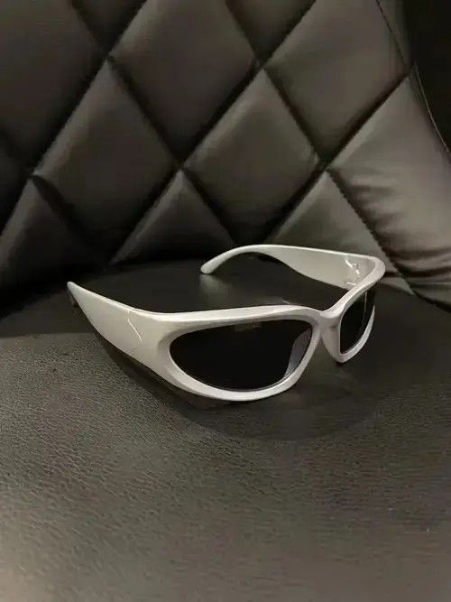 Electric Visual × Vintage Vintage Y2K glasses Sunglasses cyber retro rare cozy silver Size ONE SIZE - 3 Thumbnail