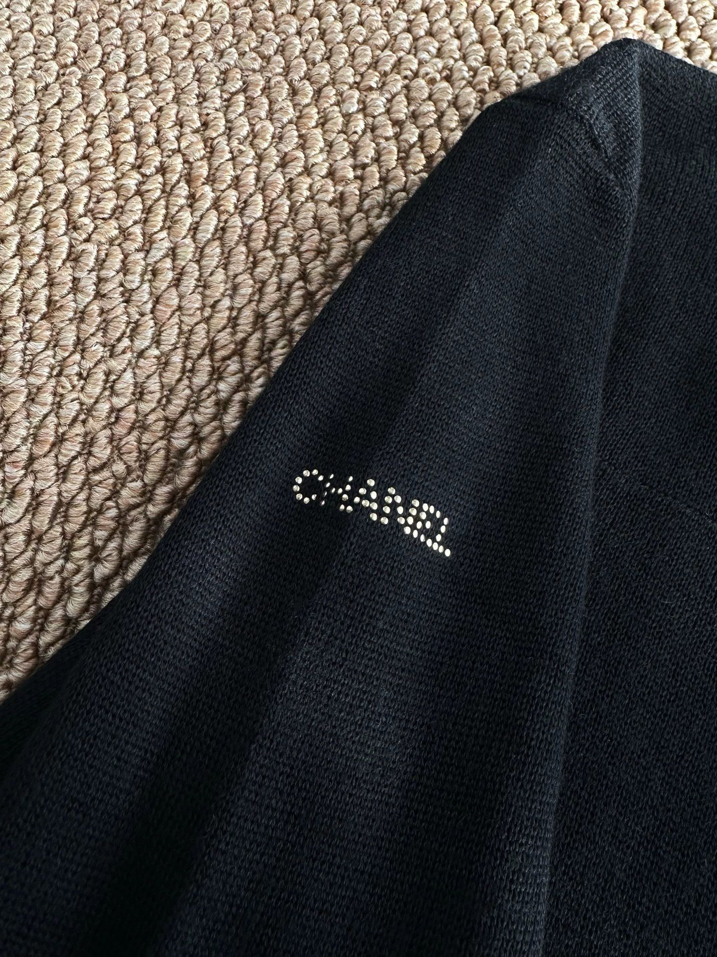 Chanel CHANEL Black Wool Knit Cardigan w/ Studs - Size 36 Size XS / US 0-2 / IT 36-38 - 6 Thumbnail
