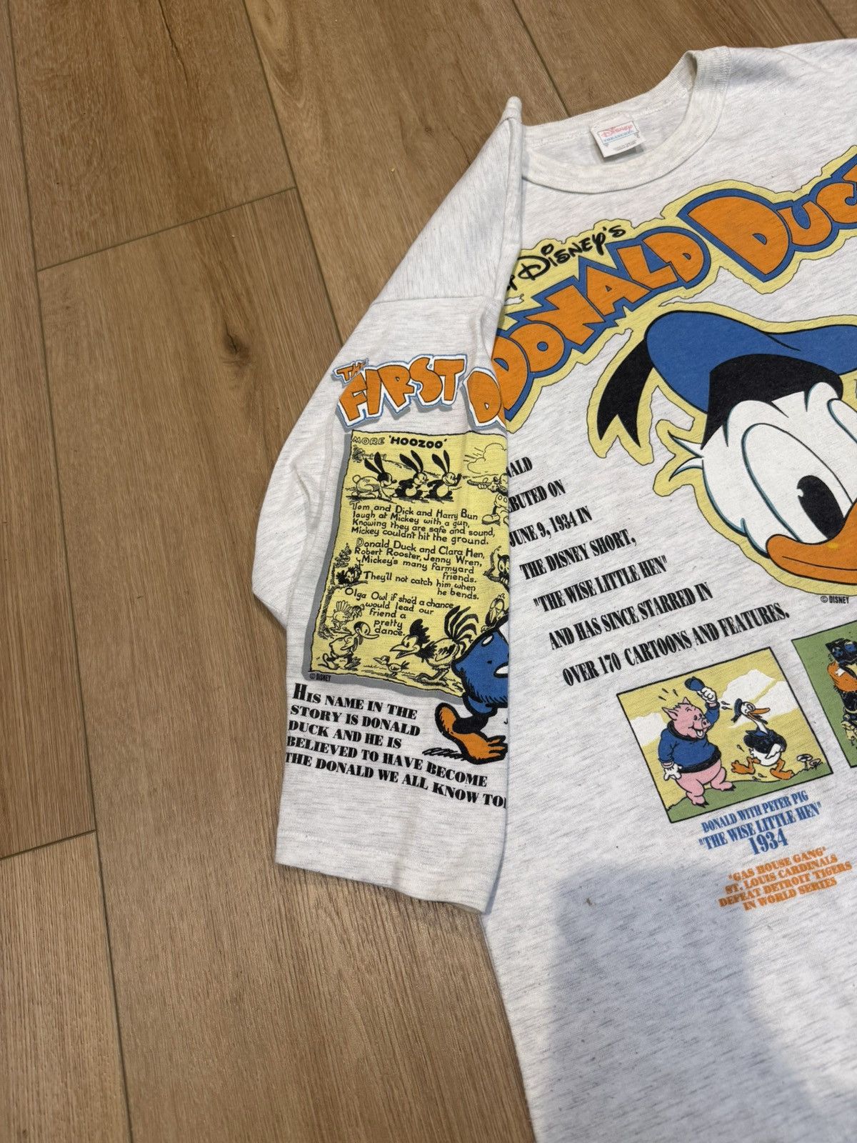 Disney Vintage 1991 Disney Donald Duck Grey Long Sleeve AOP Size US XL / EU 56 / 4 - 4 Thumbnail