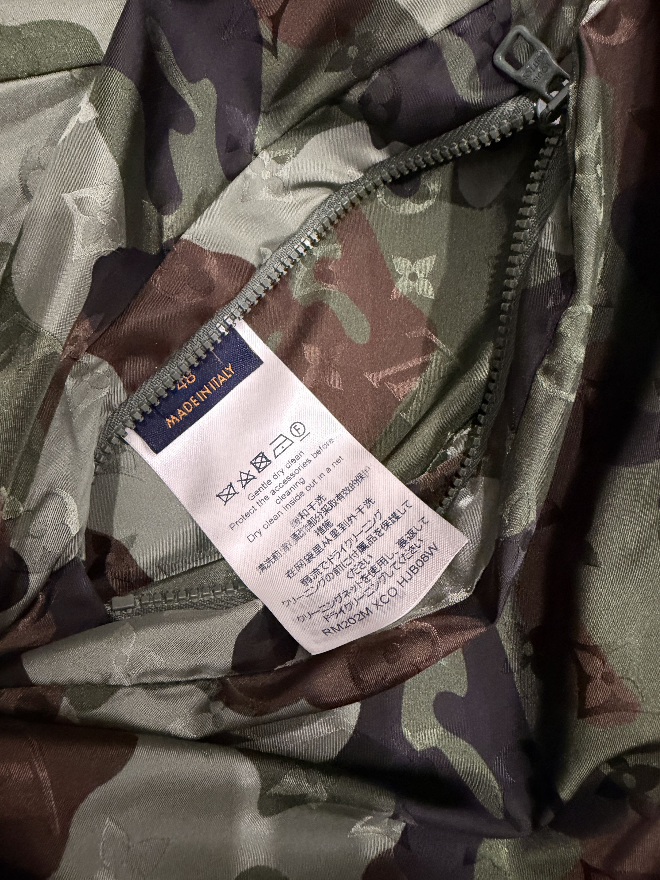 Louis Vuitton Louis Vuitton Green Camo Monogram Windbreaker Size US M / EU 48-50 / 2 - 5 Thumbnail