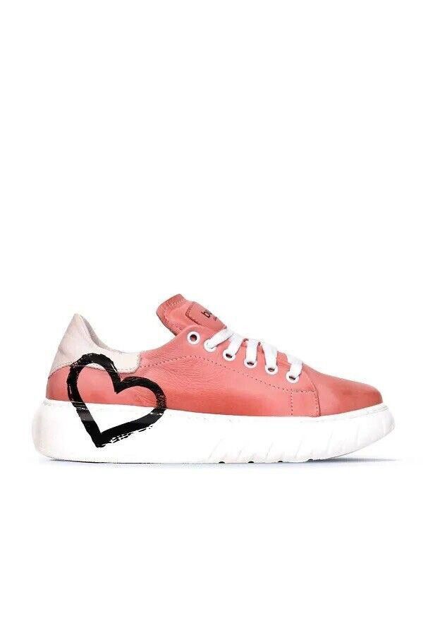 Designer Bueno PINK Women's Leather Sneakers US 8 EU 39 Low Top Heart Size US 8 / IT 38 - 2 Thumbnail