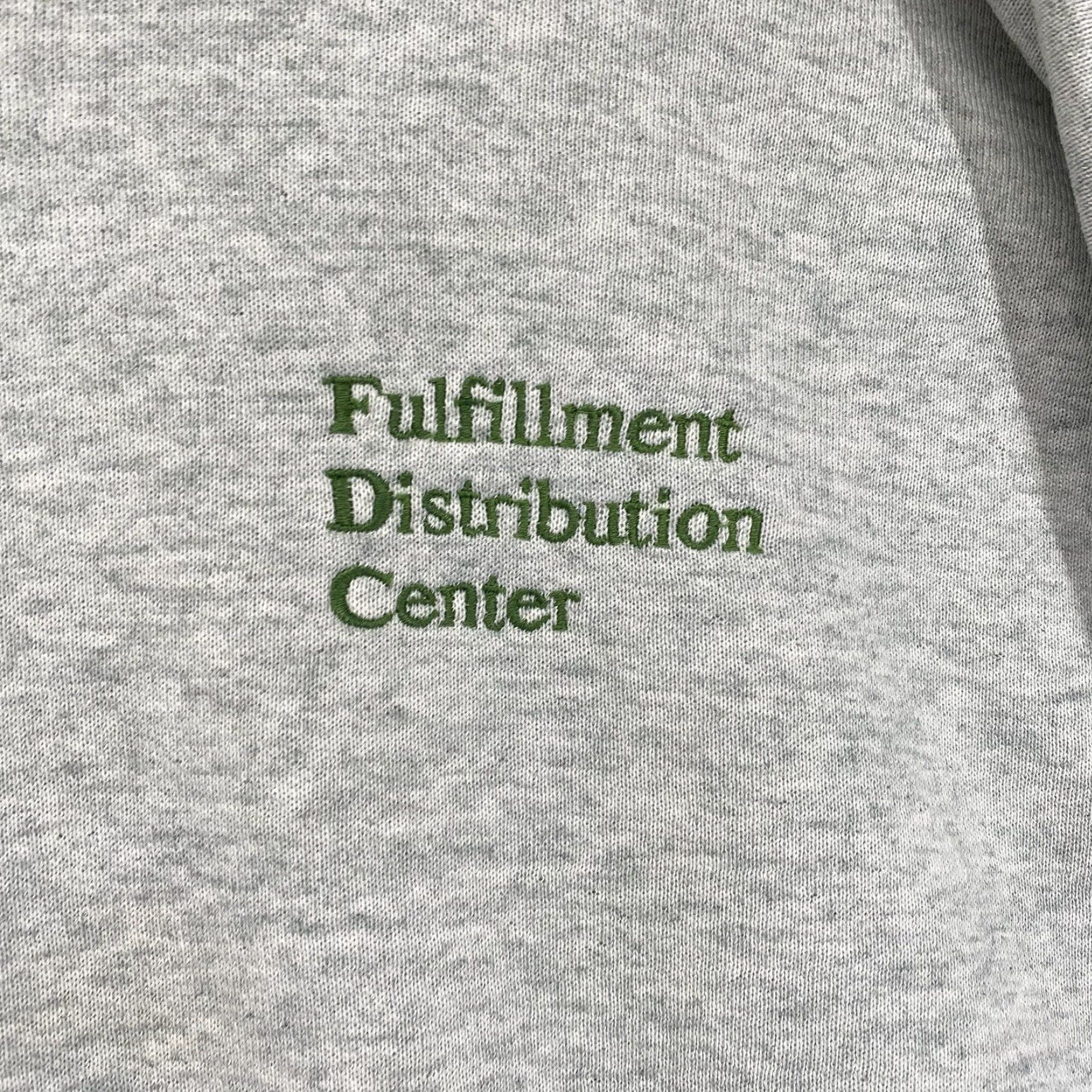 Fruit Of The Loom VINTAGE Fruit of the Loom Sweatshirt Embroidered Logo Gray XL Men Pullover 50/50 Knit All Seasons Soft Thin - Work Size US XL / EU 56 / 4 - 2 Thumbnail