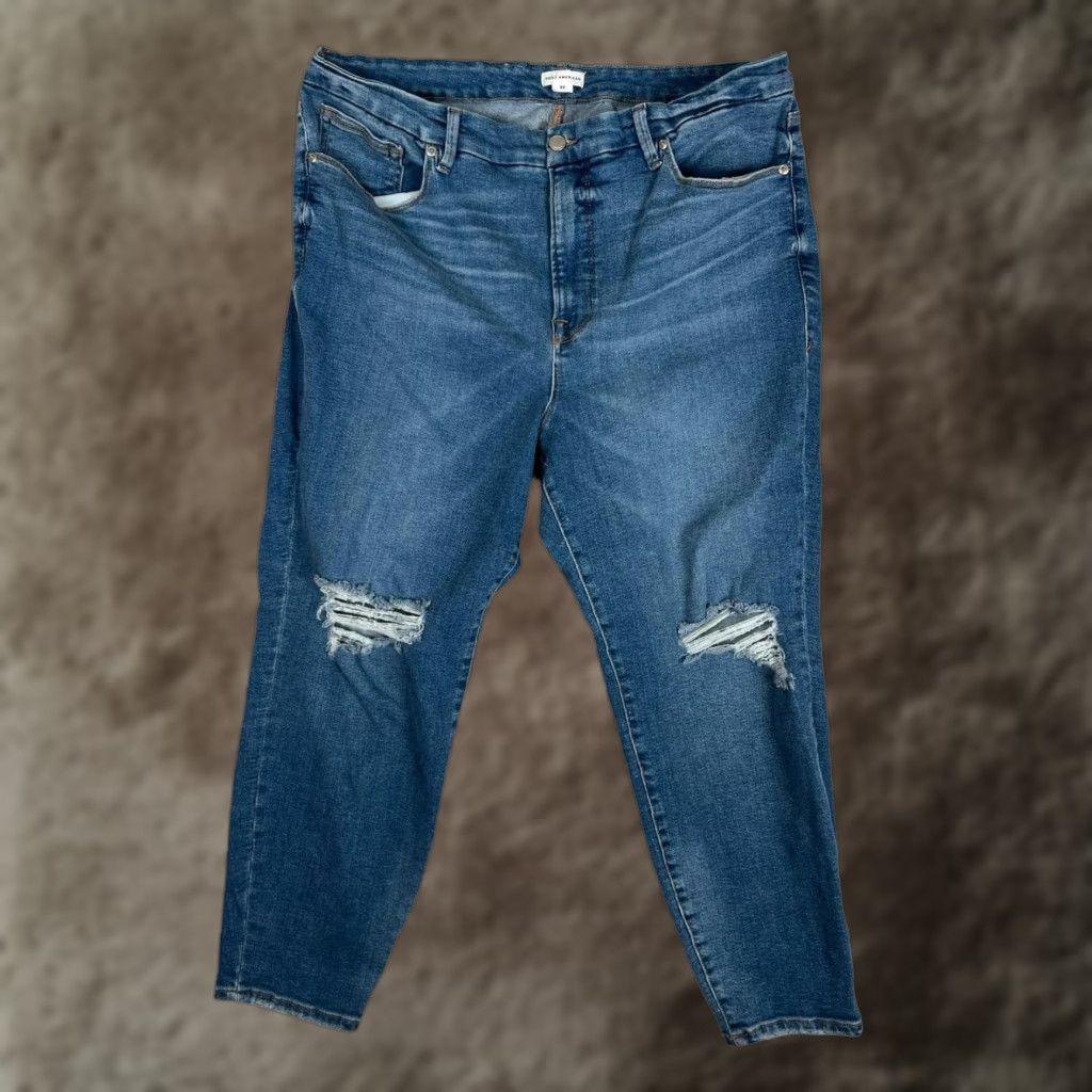 Good American Good American Good Legs Crop Jeans Womens 22 Blue Medium Wash Distressed Denim Crop Distressed Pockets Stretch Plus-Size 29in Inseam Mens? No. Size 40" / US 18 - 1 Thumbnail