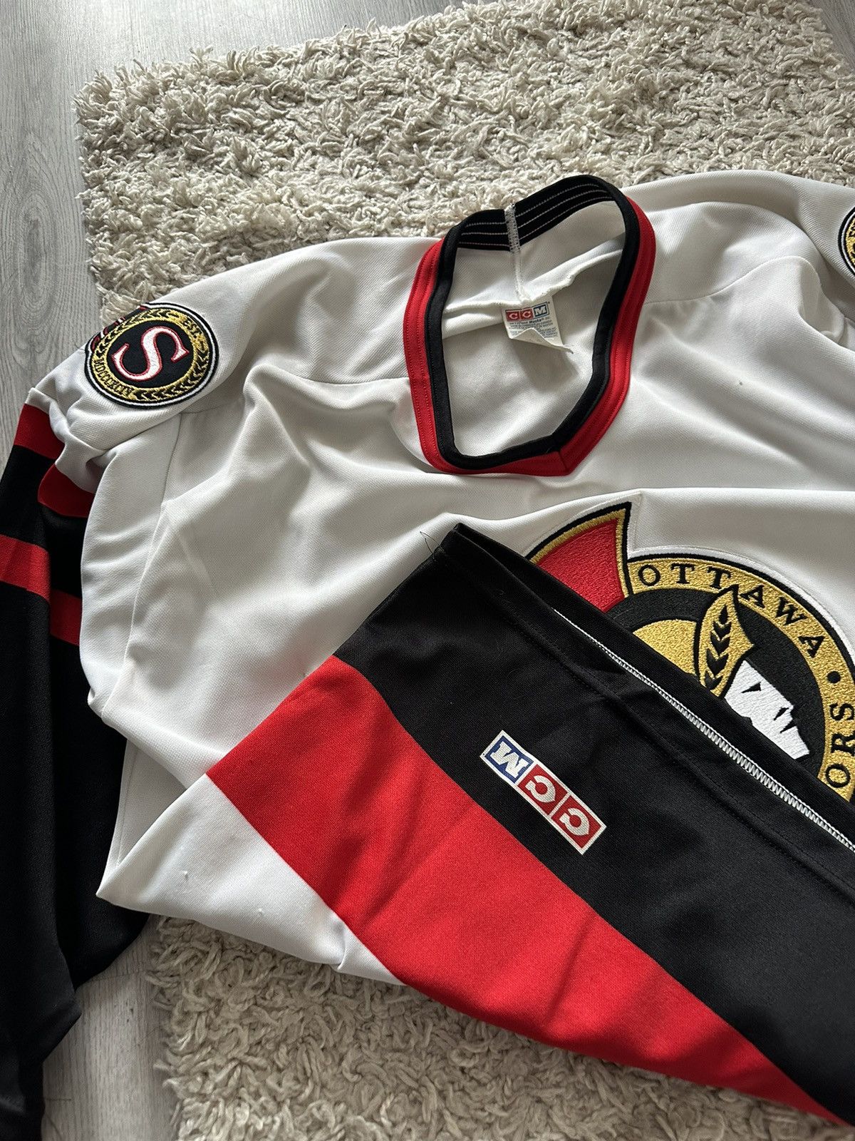 Ccm CCM Ottawa Senators NHL Hockey Jersey Size US L / EU 52-54 / 3 - 7 Thumbnail