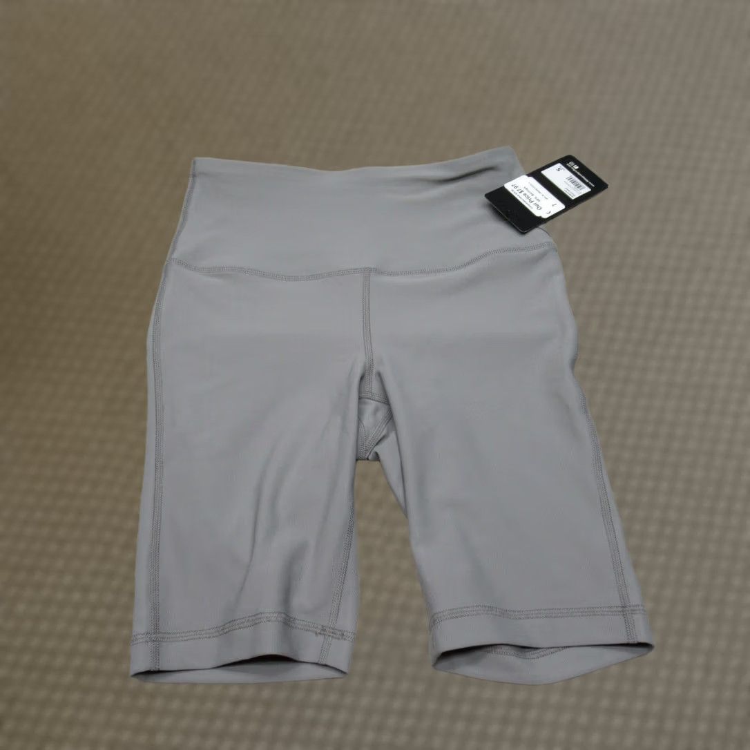 Vintage 90 Degree by Reflex Biker Shorts Womens Small Gray Lux Rib Everyday 9" Moisture Wicking Stretch Elastic Waist Shaping Athletic 9 in Inseam Size 28" / US 6 / IT 42 - 1 Thumbnail