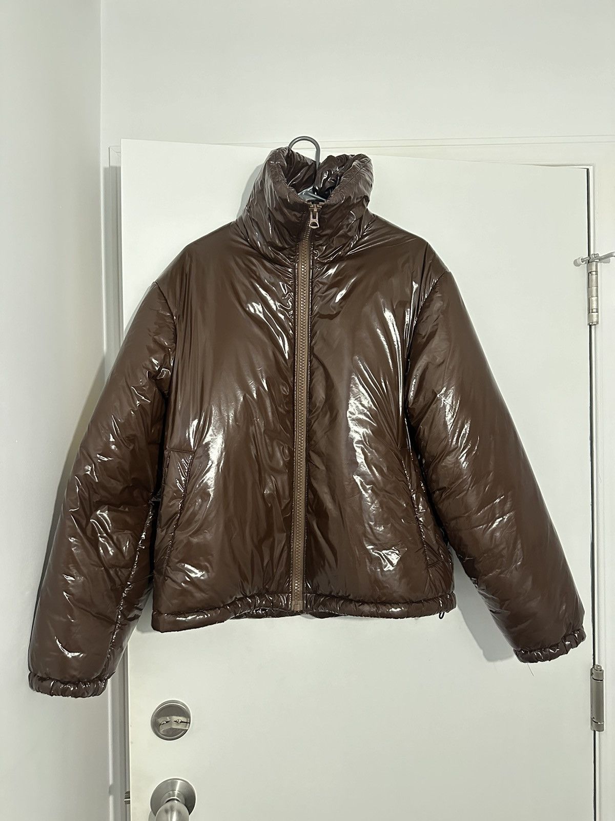 Acne Studios Acne Studios Brown Puffer Jacket 2021 « FACE » Collection Size US M / EU 48-50 / 2 - 1 Thumbnail
