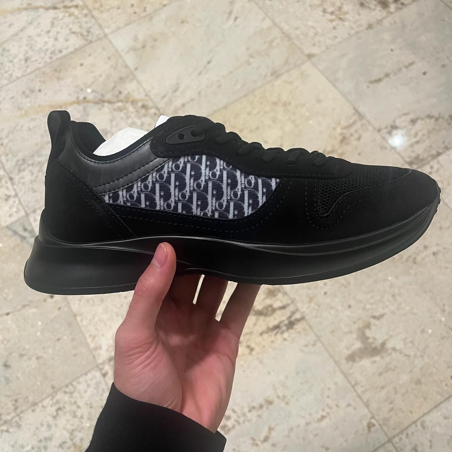 Dior o1rshd1 B25 Triple Runner Suede Oblique Mesh Sneakers Black Size US 6 / EU 39 - 15 Thumbnail