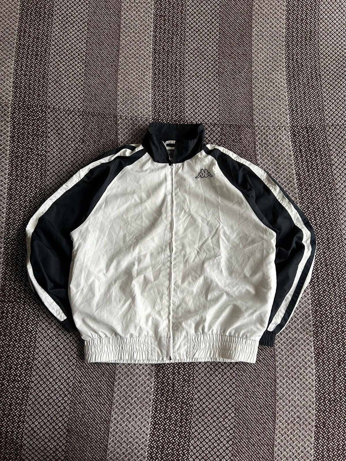 Kappa Vintage Kappa Windbreaker Jacket Unisex Sportswear Size S Size US S / EU 44-46 / 1 - 1 Thumbnail