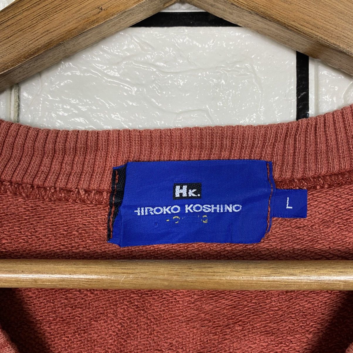 Japanese Brand Vintage Sweatshirt Hiroko Koshino Homme Big Logo Size US L / EU 52-54 / 3 - 14 Thumbnail