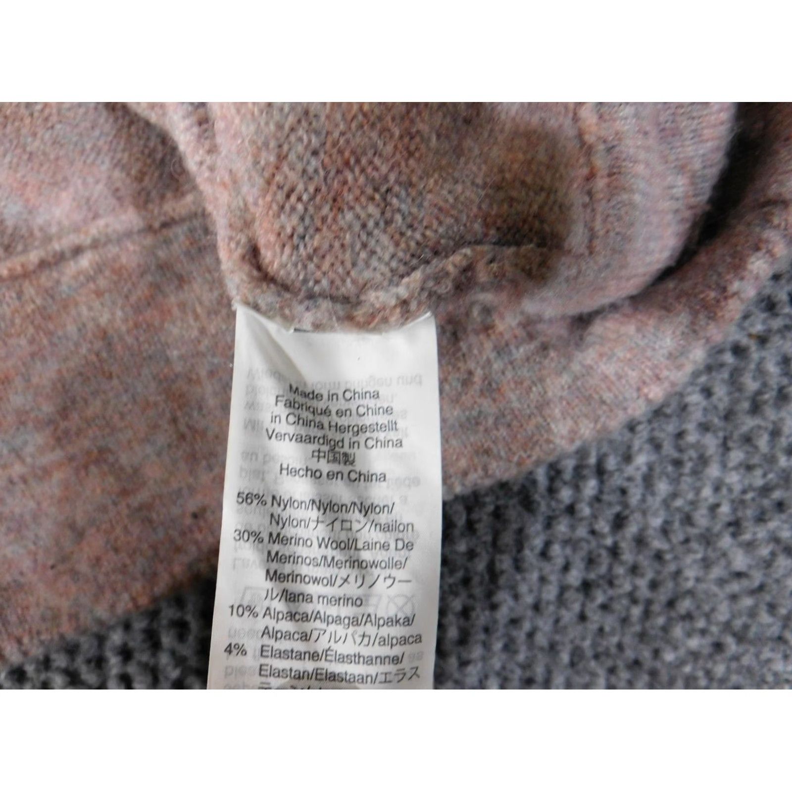 Madewell Madewell Sweater Pullover S Womens Pink Knit Wool Nylon V-Neck Raglan Sleeve Long Sleeve Casual Geometric Logo Size S / US 4 / IT 40 - 6 Thumbnail