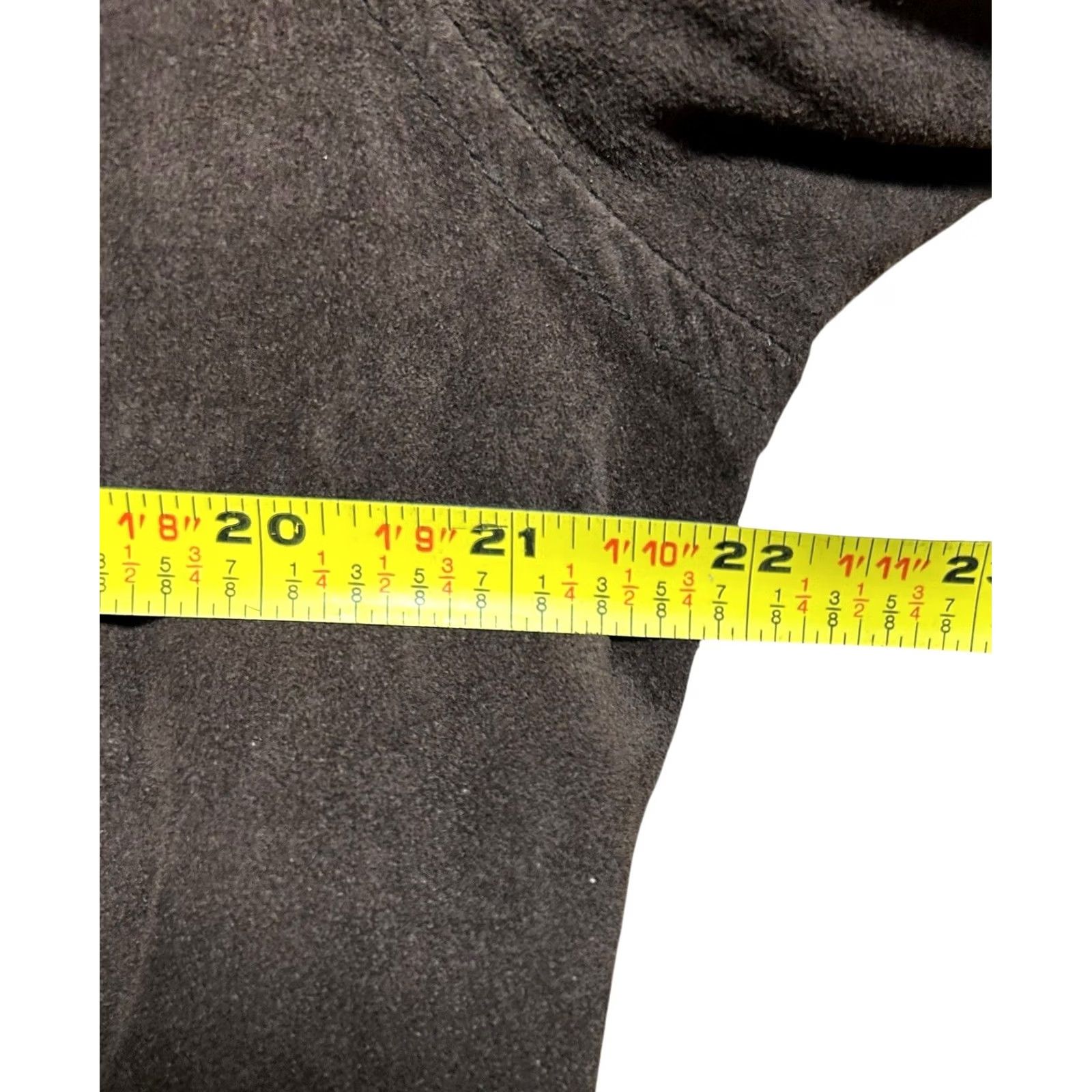 Vintage VINTAGE Embassy Row Sportswear Leather Suede Button-Up Shirt Sz 16 Long Sleeve VTG Men Shirt Brown 44in Chest Regular Pattern Solid Size US L / EU 52-54 / 3 - 6 Thumbnail