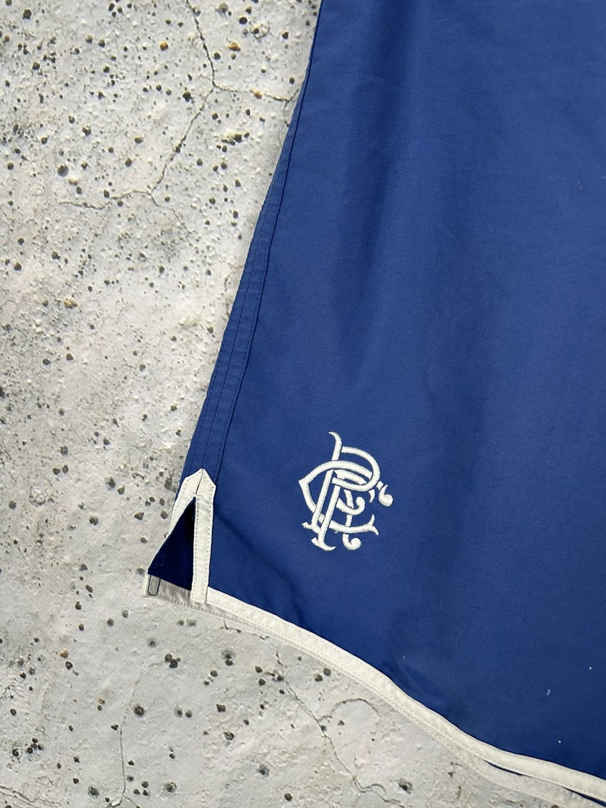 Nike Vintage Glasgow Rangers Soccer Jersey Shorts Football Size US 34 / EU 50 - 3 Thumbnail