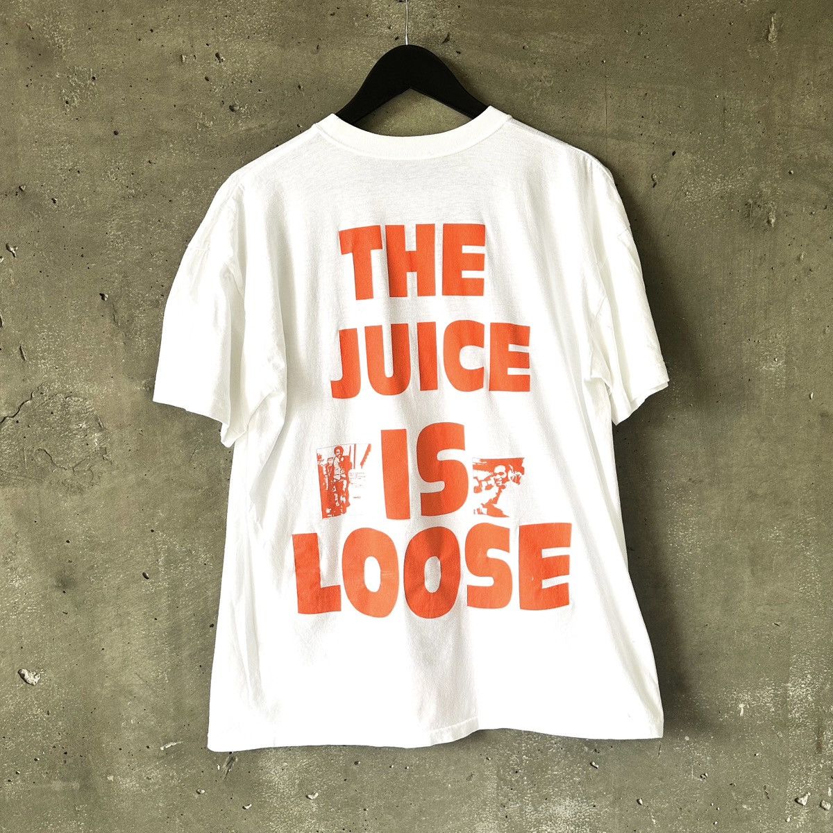 Vintage 90’s OJ Simpson “Don’t Squeeze The Juice” T-Shirt Size US L / EU 52-54 / 3 - 4 Thumbnail