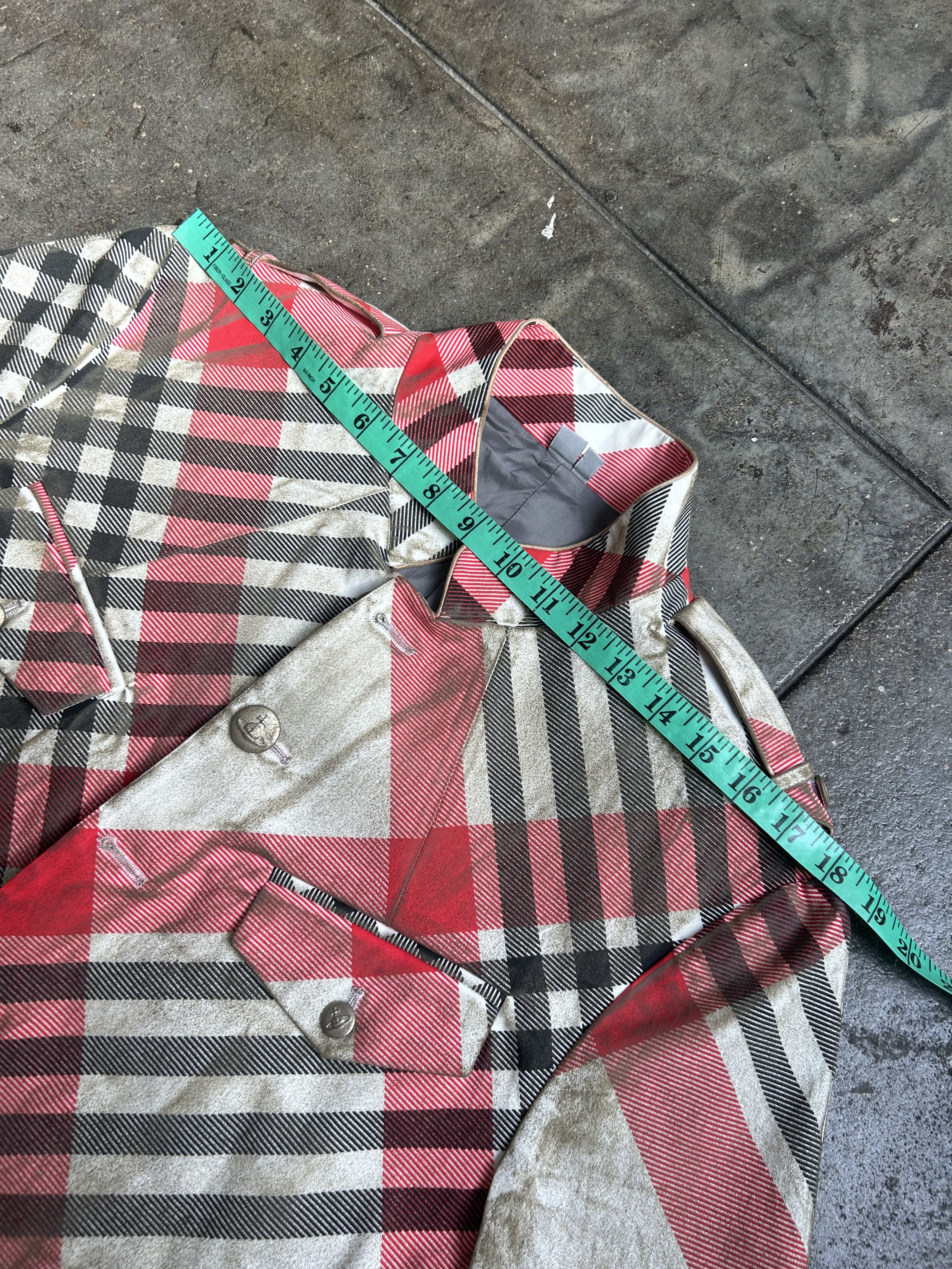 Vivienne Westwood Brand New 1,200$ 2016 Heavy Coat w/ Purposeful Distressing Size US M / EU 48-50 / 2 - 12 Thumbnail