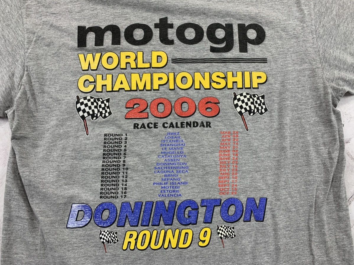 Vintage Mens vintage t shirt British Grand Prix 2006 Donington Size US L / EU 52-54 / 3 - 9 Thumbnail