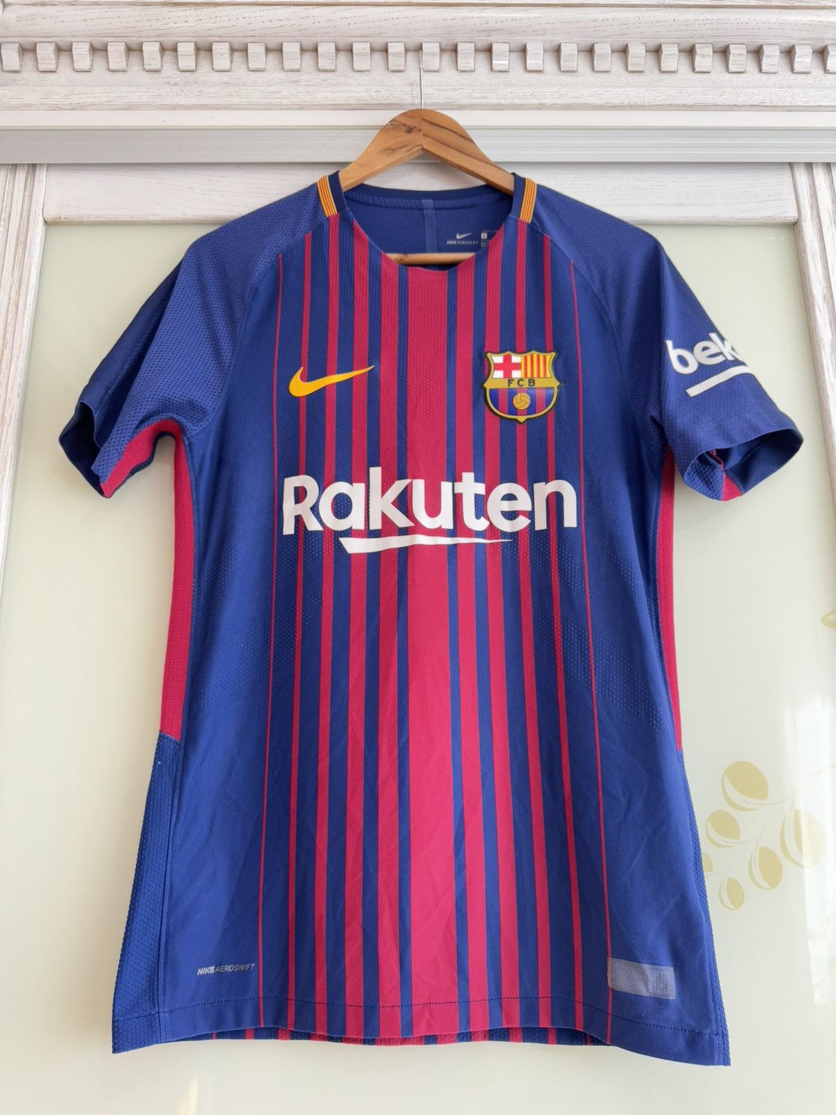 Barcelona 2017-2018 Player Issue Home Soccer Jersey Kit