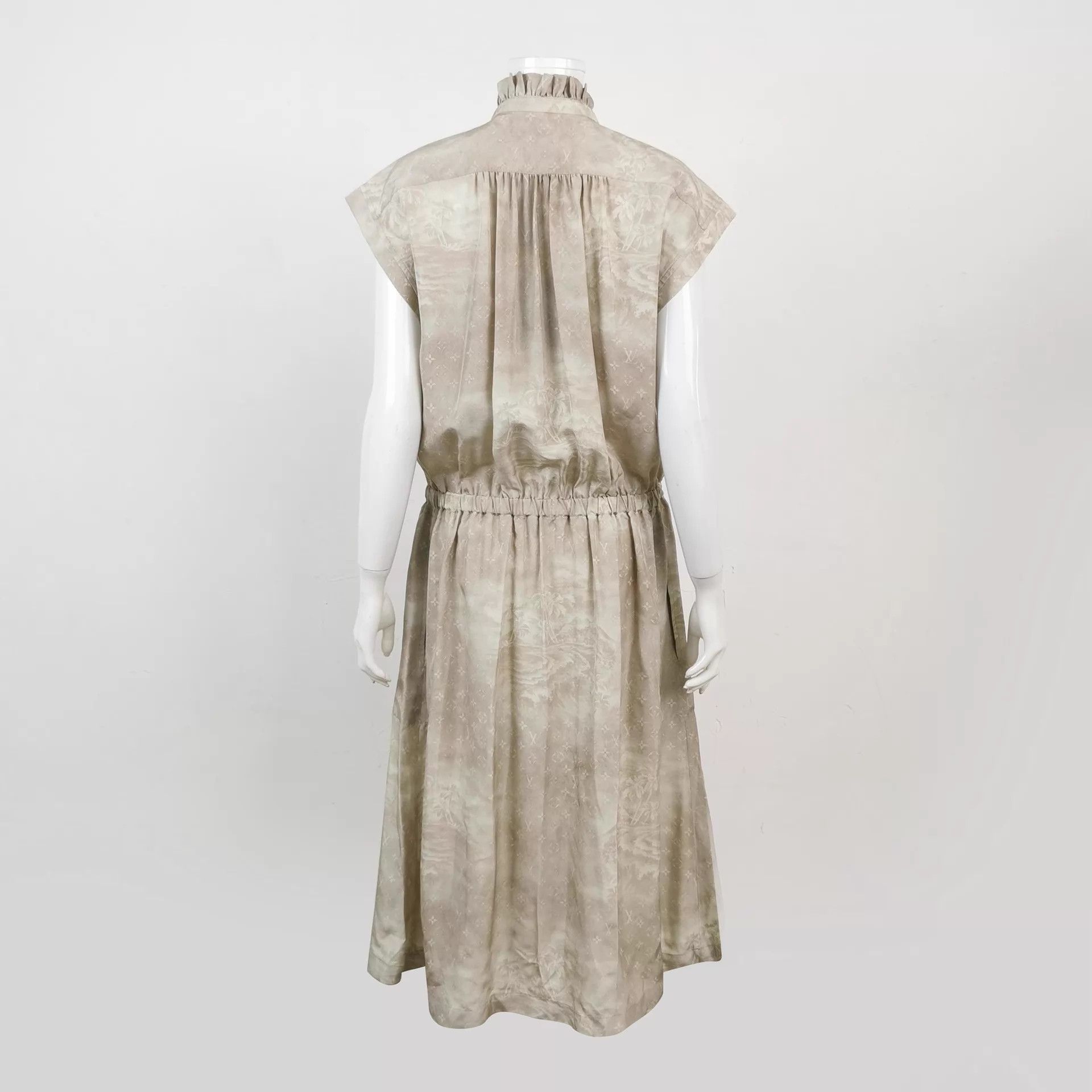 Louis Vuitton LV women's dress Size XS / US 0-2 / IT 36-38 - 2 Thumbnail