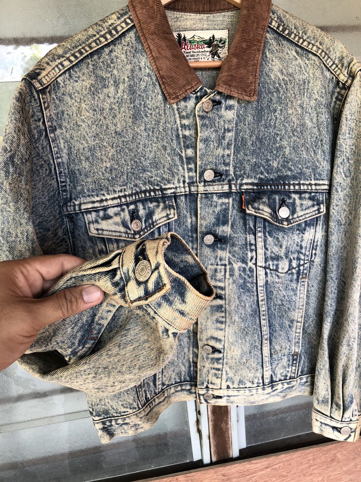 Levi's Vintage Clothing Vintage Levi’s Acid Wash Alaska Denim Jacket Rare Size US M / EU 48-50 / 2 - 11 Thumbnail