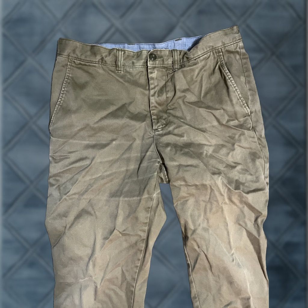 Vintage VINTAGE LL Bean Pants Mens 33x29 Khaki Standard Fit Chino 100% Cotton Classic Distressed Size US 33 - 1 Thumbnail