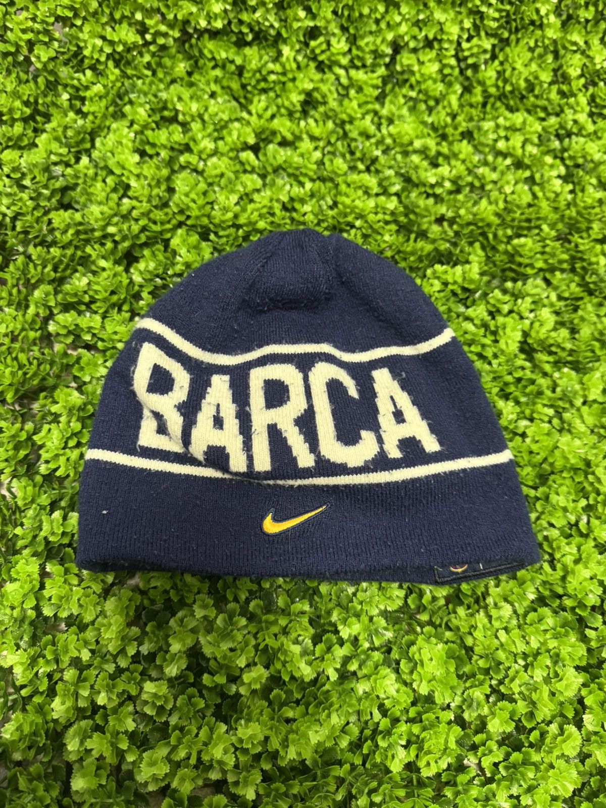 Nike Vintage Nike Barcelona hat Size ONE SIZE - 1 Thumbnail