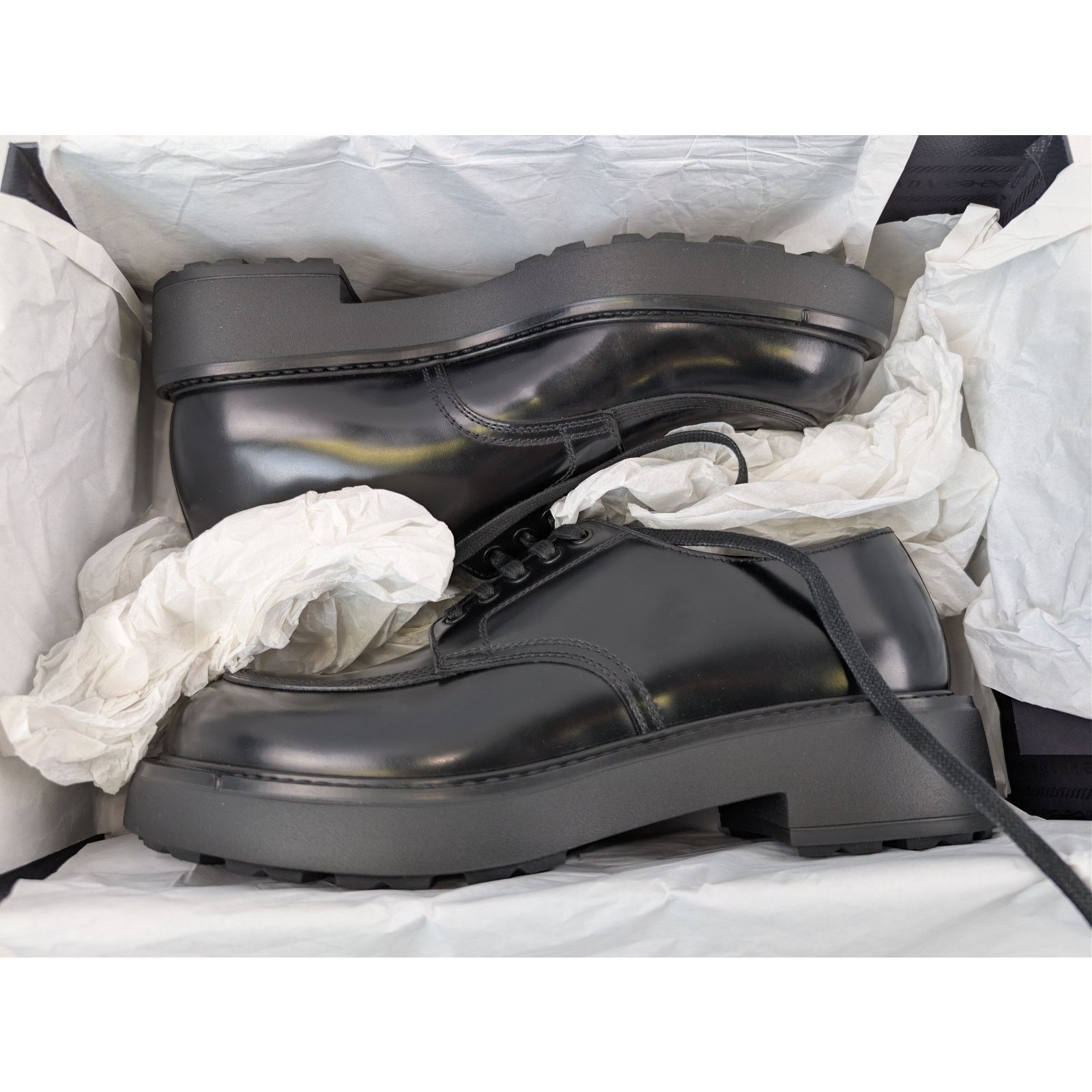 Prada o1rshd1 Brushed Leather Derby Shoes Boots in Black Size US 8 / EU 41 - 19 Thumbnail