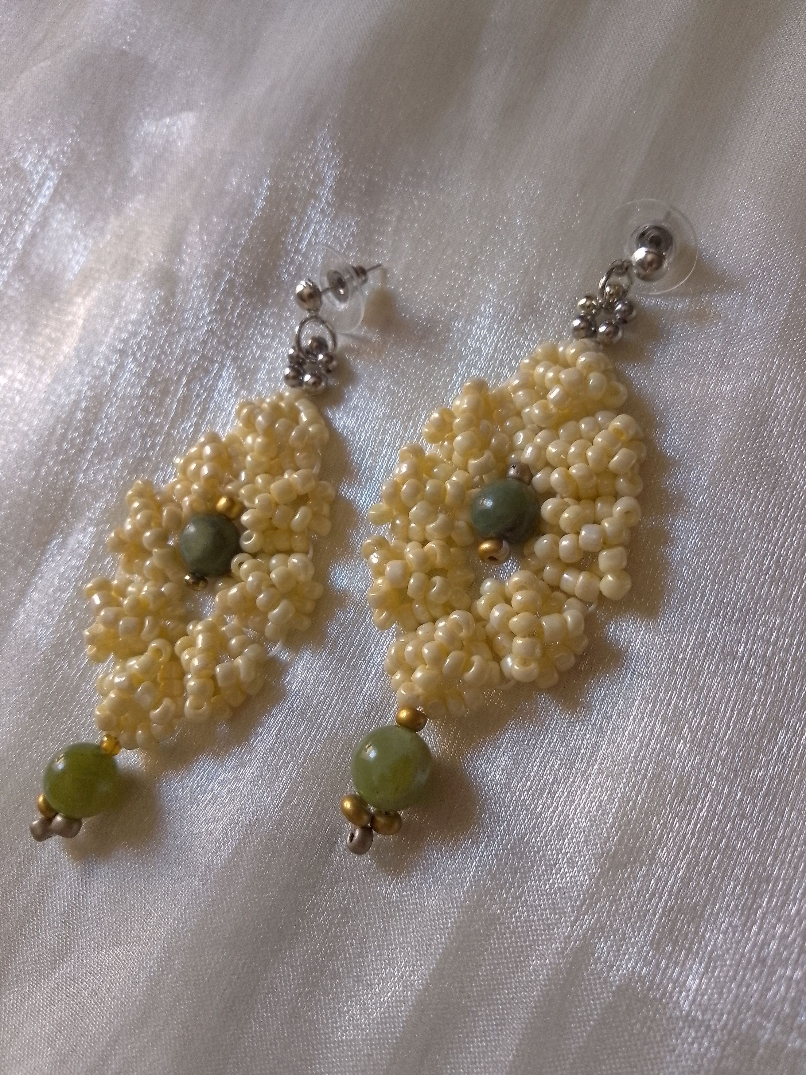 Handmade Dangling earrings handcrafted with natural Green jade Size ONE SIZE - 5 Thumbnail