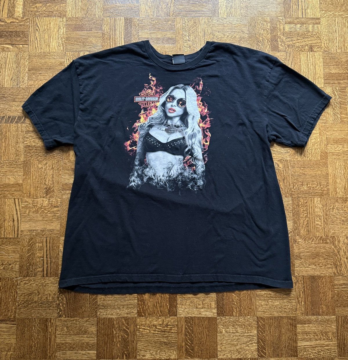 Harley Davidson × Vintage Vintage Y2K Harley Davidson Flaming Girl Graphic Tee 3XL Size US XXL / EU 58 / 5 - 1 Thumbnail
