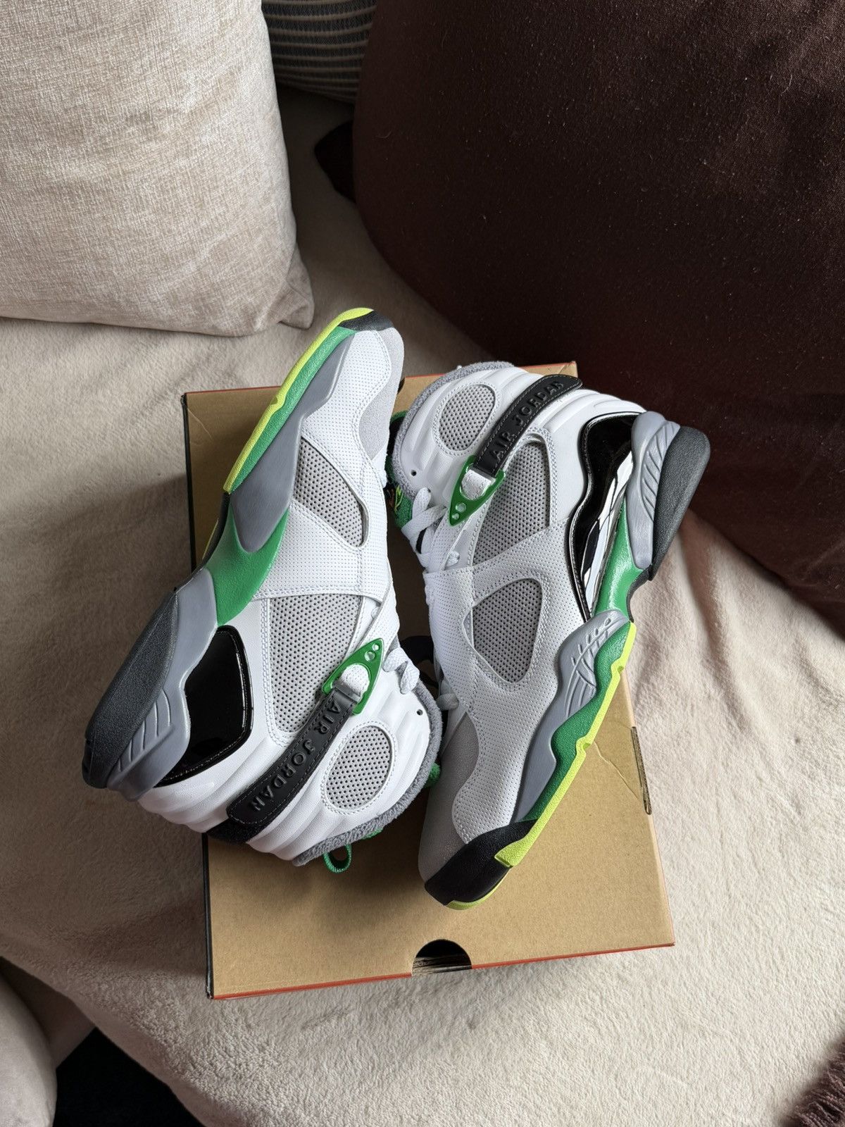 Nike Jordan 8 Oregon PE Size US 10 / EU 43 - 3 Thumbnail