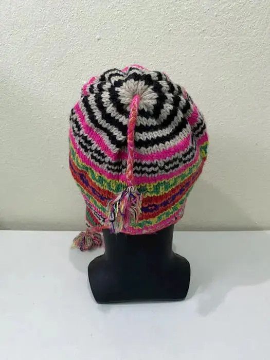 Japanese Brand Rare Multicolour Japanese Brand Earflap Knit Beanie Hat Size ONE SIZE - 4 Thumbnail