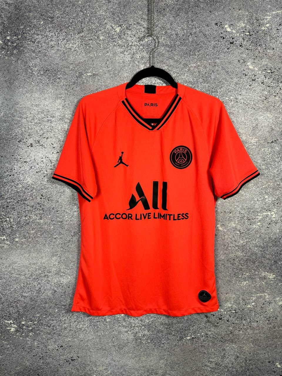 Jordan Brand × Vintage Vintage PSG 2019/20 Jordan Soccer Jersey Medium Size US M / EU 48-50 / 2 - 4 Thumbnail