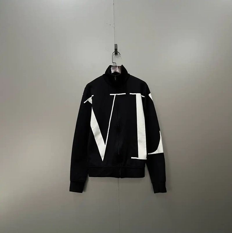 Valentino Valentino Black Logo Cotton Crop Sweatshirt 0089 Size XS / US 0-2 / IT 36-38 - 1 Thumbnail
