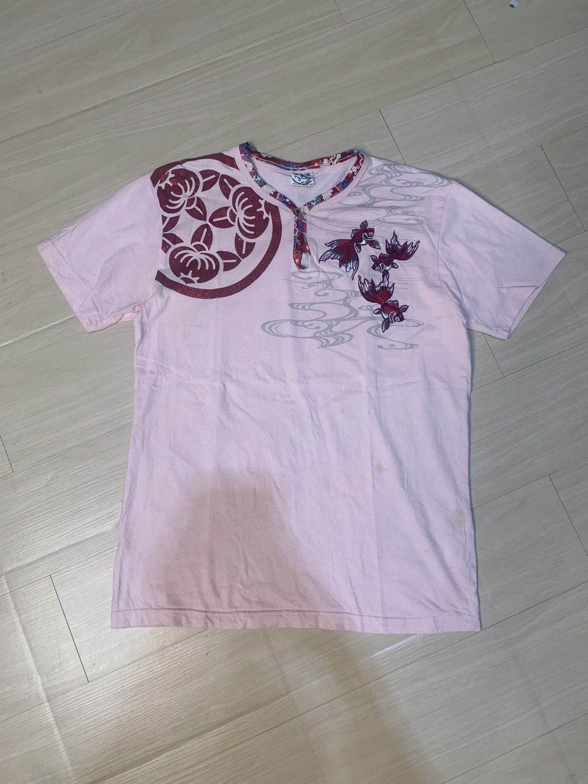 Karakuri Tamashii Koi Embroidery Kara Kuri Style Tshirt Size US M / EU 48-50 / 2 - 5 Thumbnail
