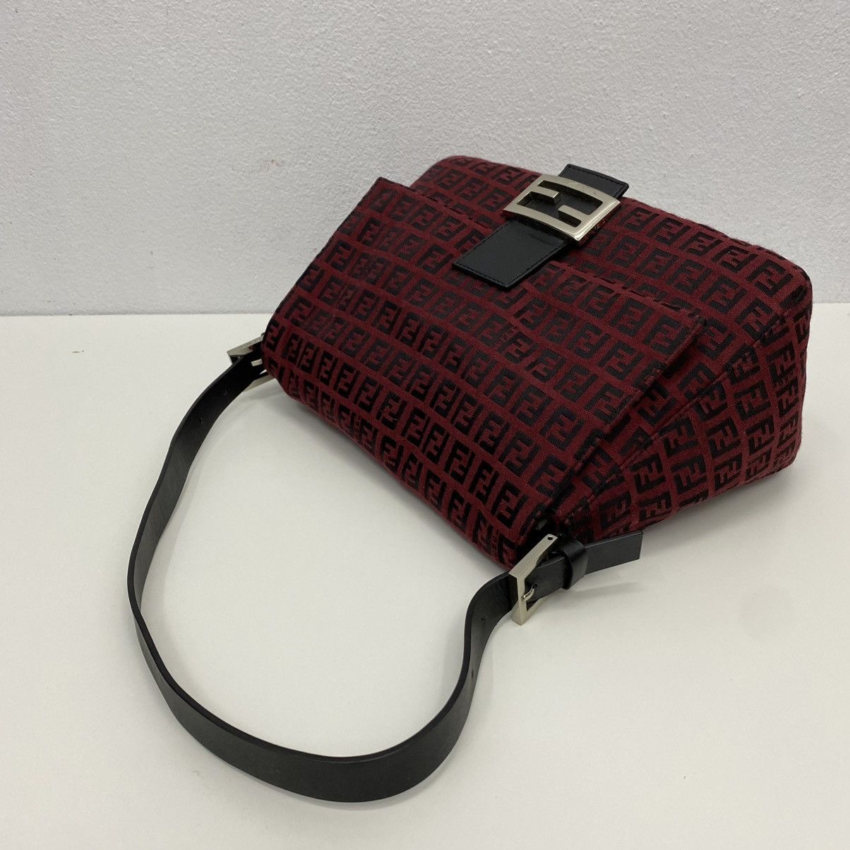 Fendi ‼️LASTDROP‼️ AUTHENTIC FENDI MAMMA ZUCCHINO SHOULDER BAG Size ONE SIZE - 5 Thumbnail