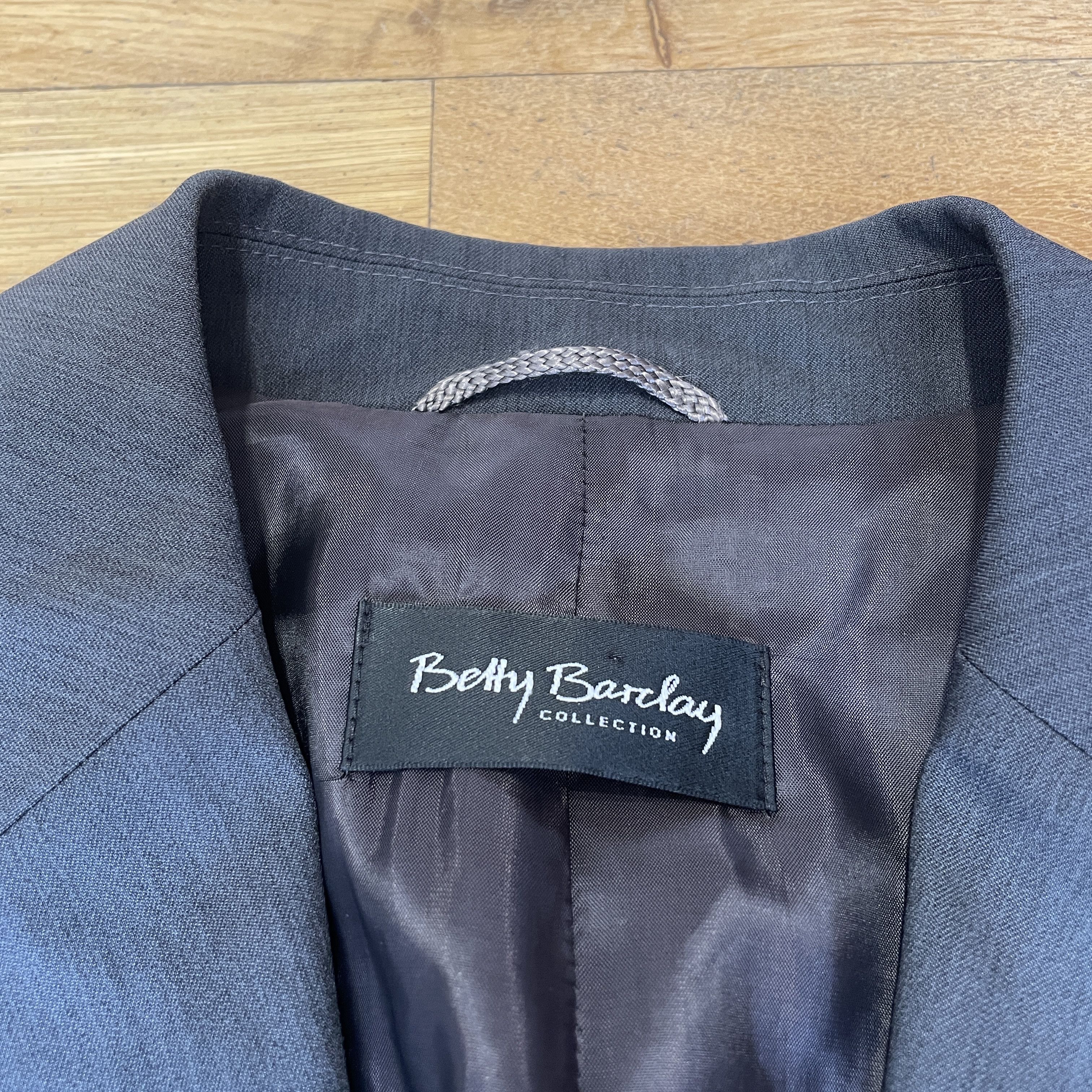 Japanese Brand Betty Barclay Women's Fashionable Jacket 27% Wool Rom. 40 Size S / US 4 / IT 40 - 4 Thumbnail