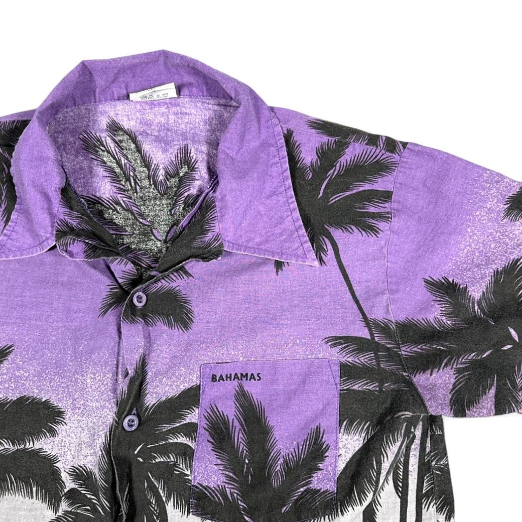 Vintage VINTAGE Island Dreams Shirt Adult SMALL Purple Palm Trees 90s Bahamas Cotton Button-Up Short Sleeve, Graphic Print, Pocket, 20 Chest, 29 Length Mens Size US S / EU 44-46 / 1 - 2 Thumbnail