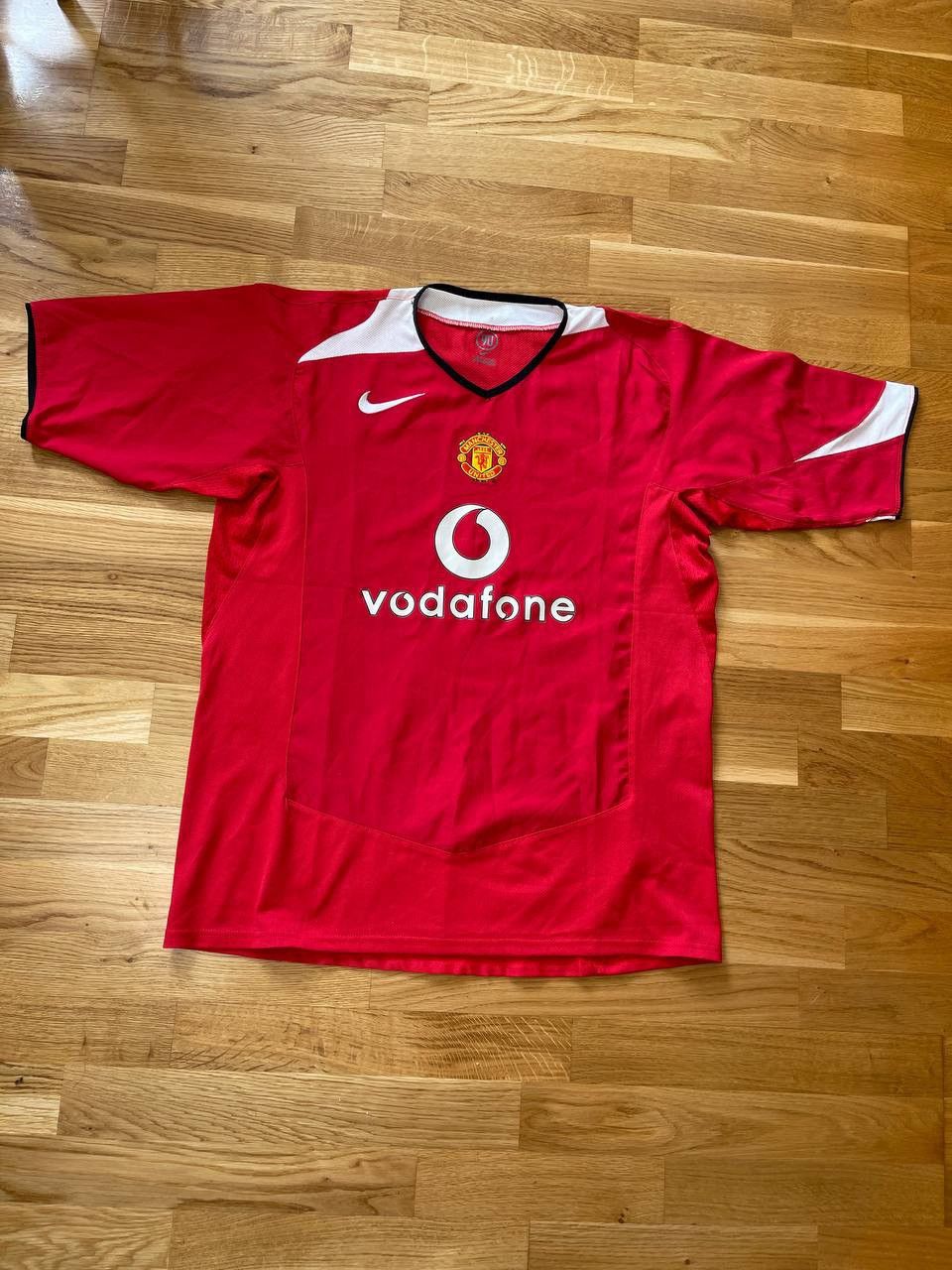 Nike Manchester United Nike 2004-06 Home Football Shirt Mens XL Size US XL / EU 56 / 4 - 1 Thumbnail