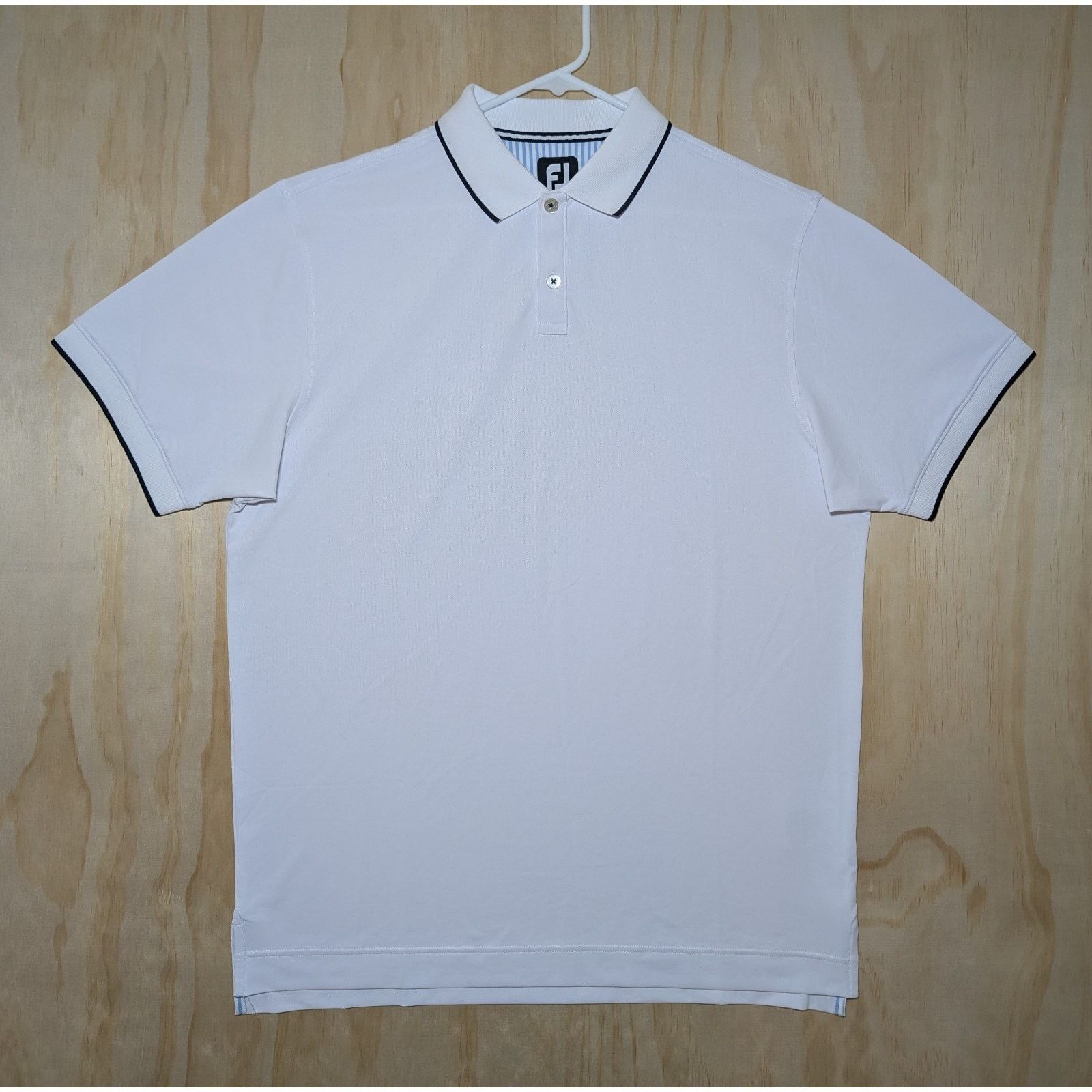 Footjoy FootJoy Men's Medium Golf Polo Shirt White Trim Athletic Size US M / EU 48-50 / 2 - 1 Thumbnail