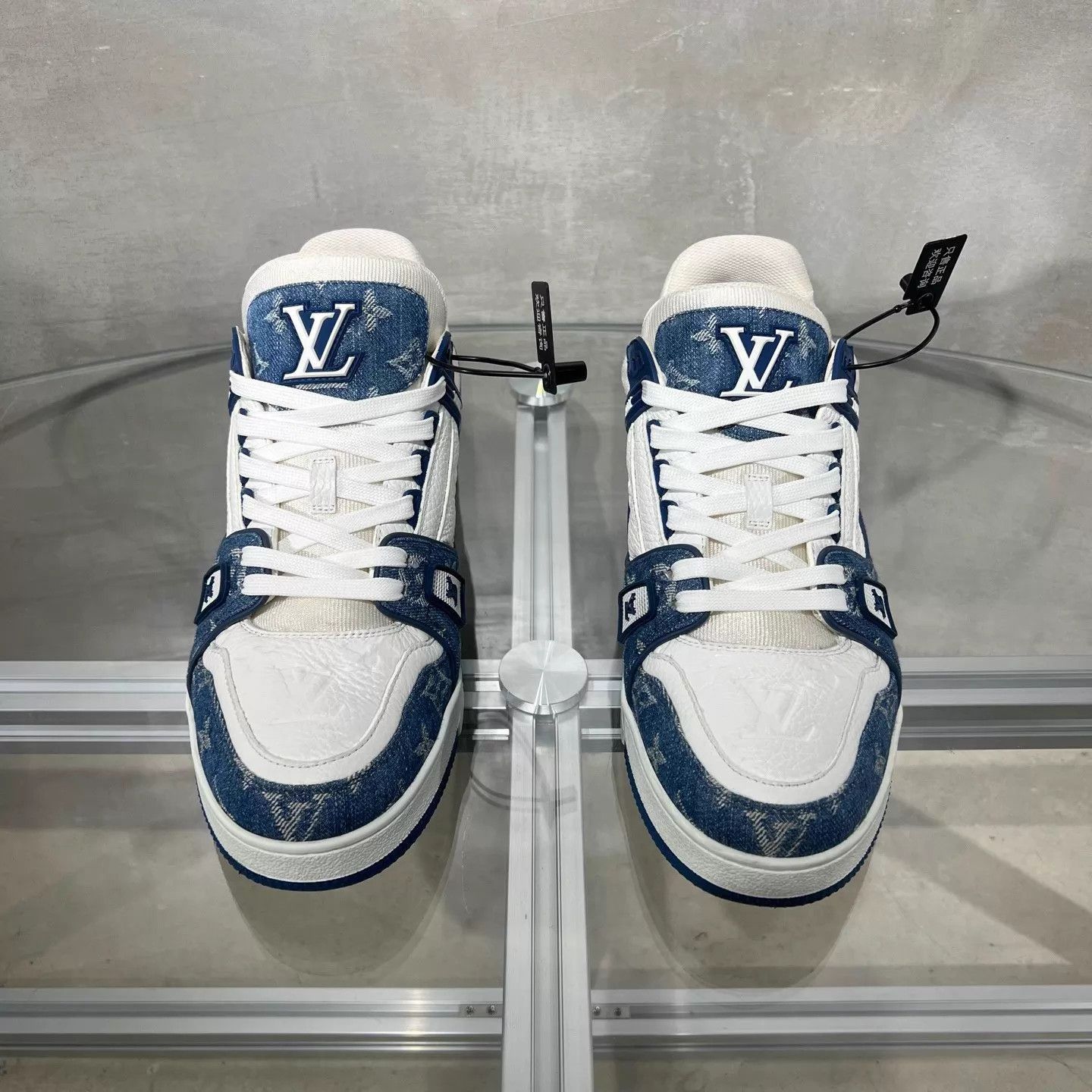 Louis Vuitton Blue High-Top Sneakers Size 9 Size US 9 / EU 42 - 1 Thumbnail