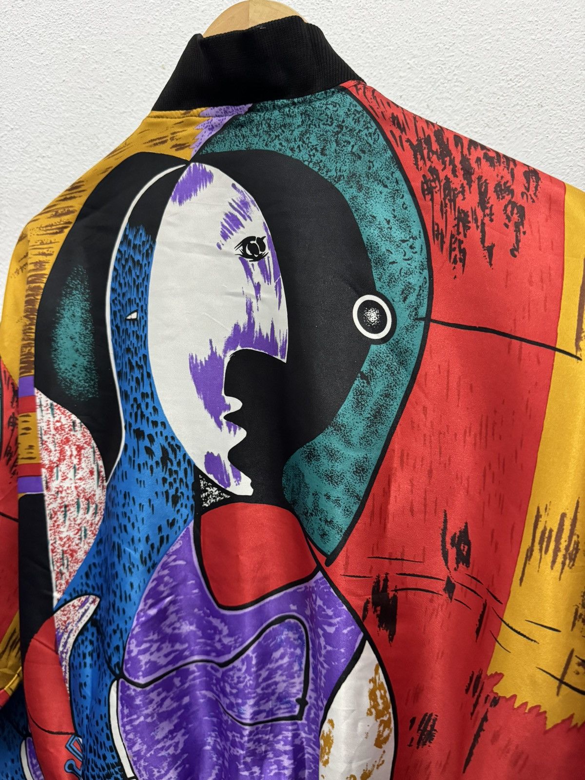 Vintage Vintage 90’s Picasso Reversible Silk Artwork Bomber Jacket Size US L / EU 52-54 / 3 - 9 Thumbnail